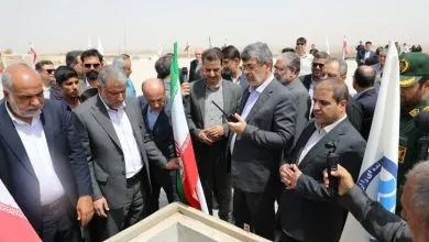 تقویت اقتصاد در مناطق کمتر توسعهیافته اولویت استان یزد است تقویت اقتصاد در مناطق کمتر توسعهیافته اولویت استان یزد است